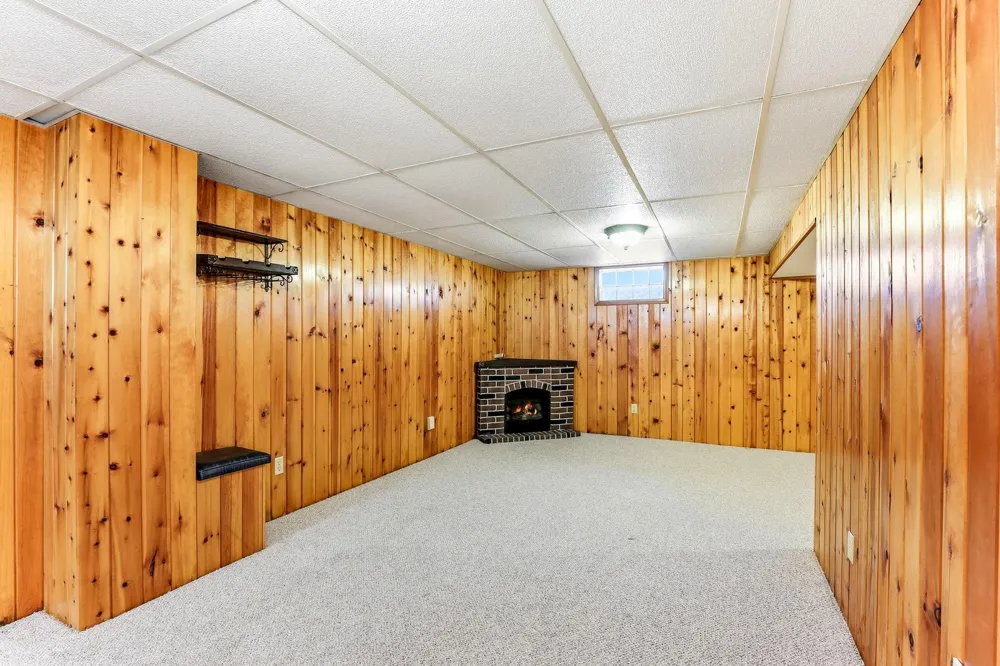 6920 Claude Avenue Inver Grove Heights, MN 55076