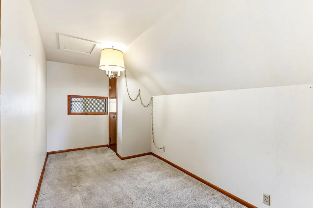 6920 Claude Avenue Inver Grove Heights, MN 55076