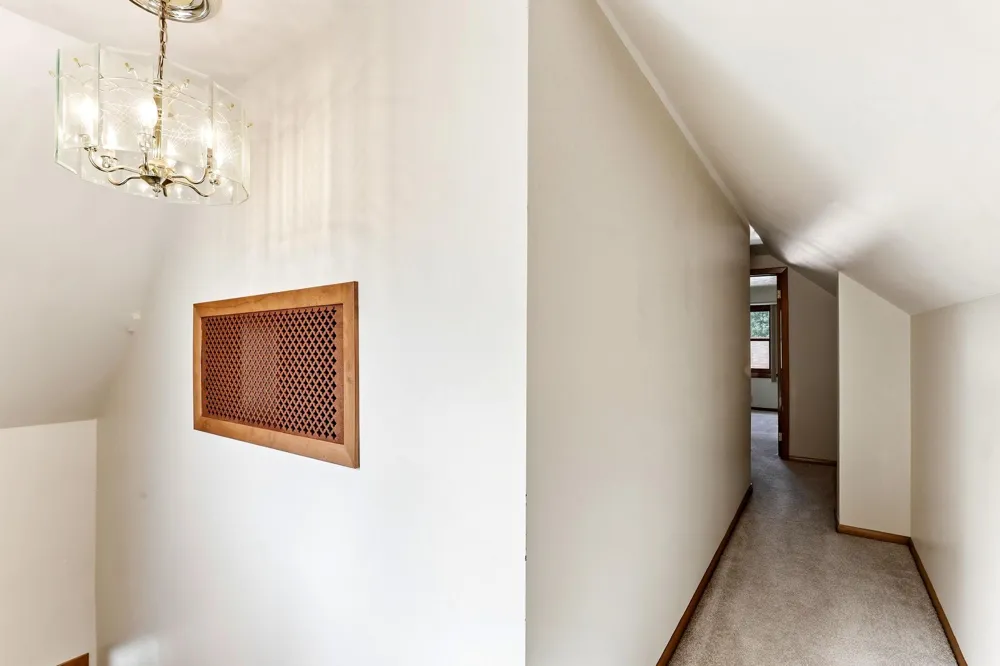 6920 Claude Avenue Inver Grove Heights, MN 55076