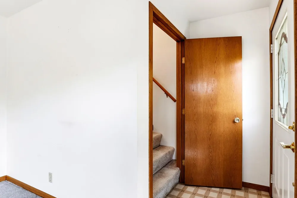 6920 Claude Avenue Inver Grove Heights, MN 55076