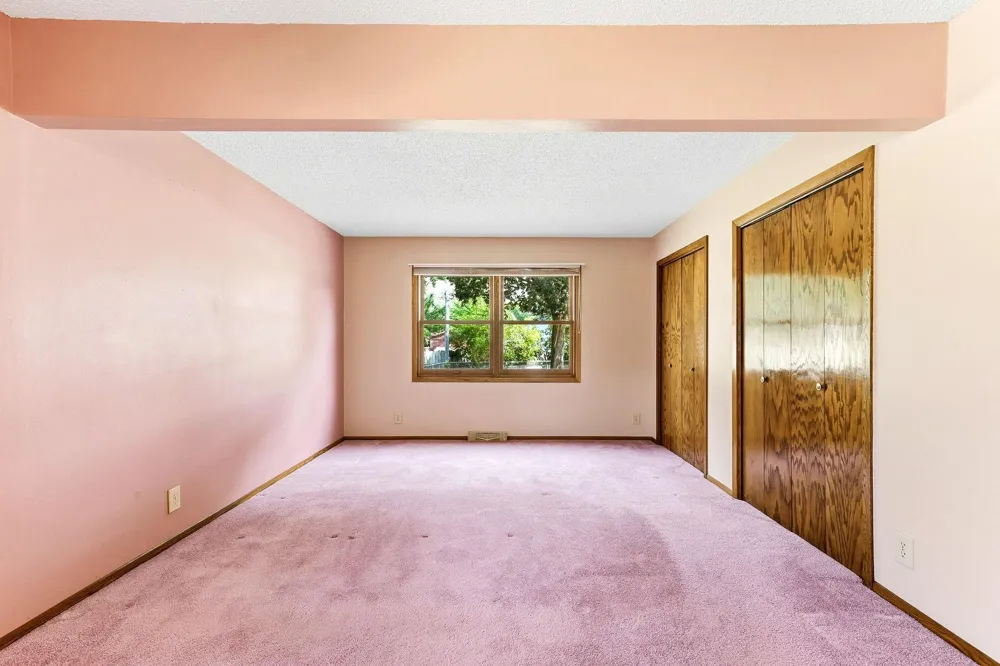 6920 Claude Avenue Inver Grove Heights, MN 55076