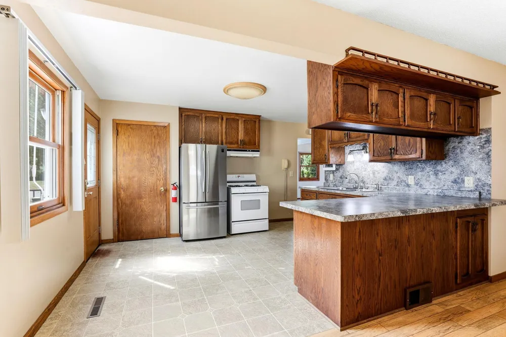 6920 Claude Avenue Inver Grove Heights, MN 55076