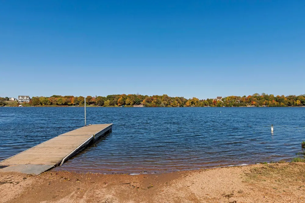 3649 Lerive Way Chaska, MN 55318