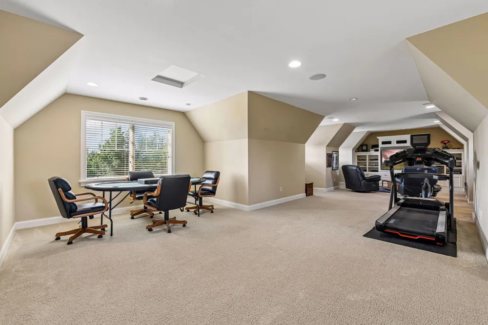3649 Lerive Way Chaska, MN 55318