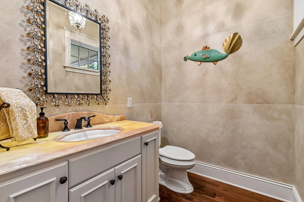 3649 Lerive Way Chaska, MN 55318