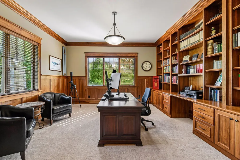 3649 Lerive Way Chaska, MN 55318