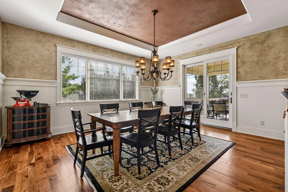 3649 Lerive Way Chaska, MN 55318