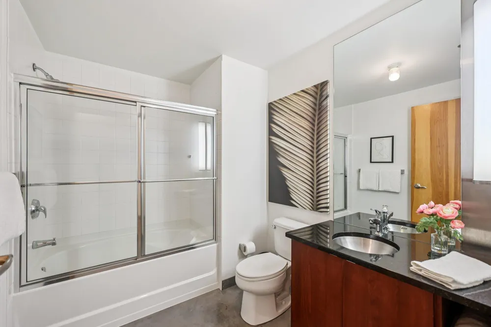 2929 Chicago Avenue #1105 Minneapolis, MN 55407