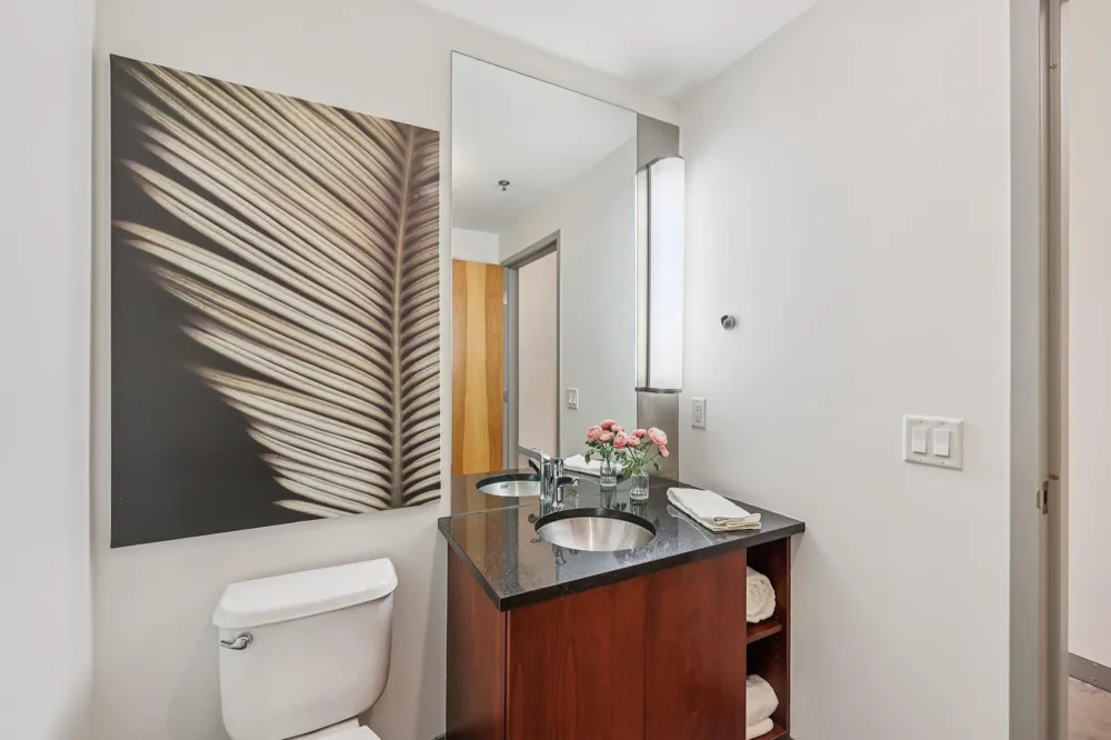 2929 Chicago Avenue #1105 Minneapolis, MN 55407