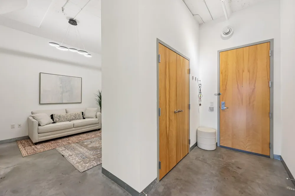 2929 Chicago Avenue #1105 Minneapolis, MN 55407
