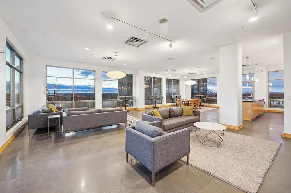 2929 Chicago Avenue #1105 Minneapolis, MN 55407