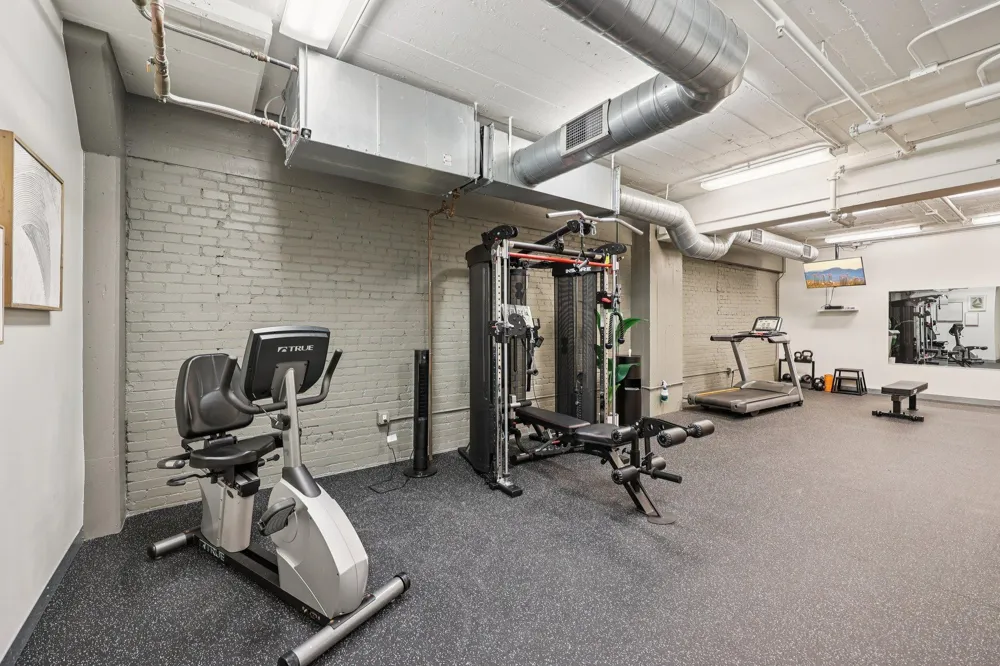 2929 Chicago Avenue #1105 Minneapolis, MN 55407