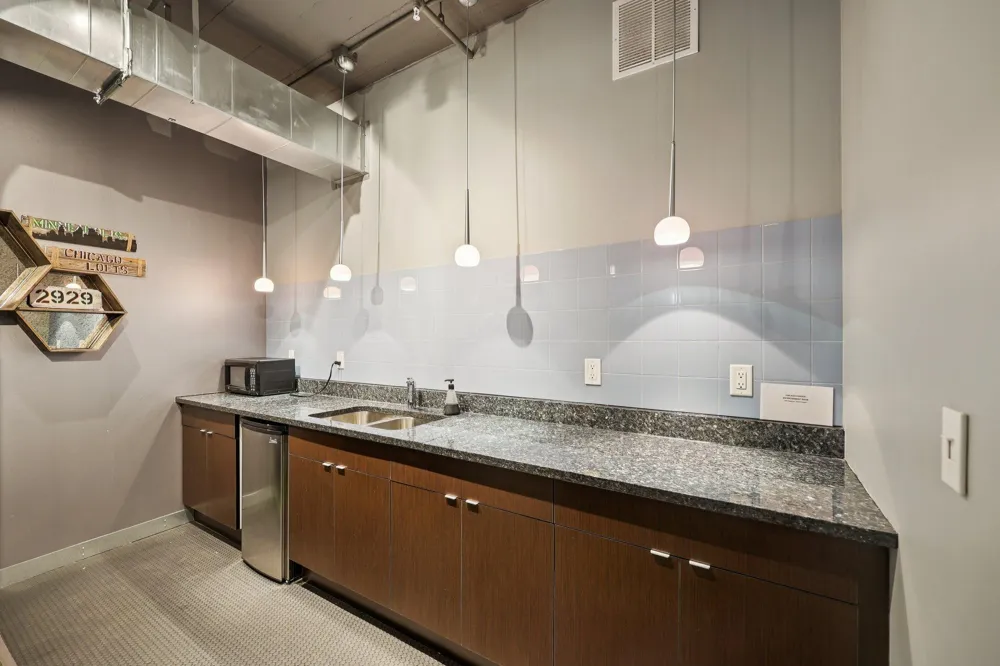 2929 Chicago Avenue #1105 Minneapolis, MN 55407