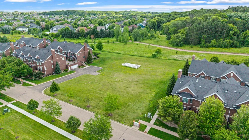10814 Falling Water Lane #A Woodbury, MN 55129