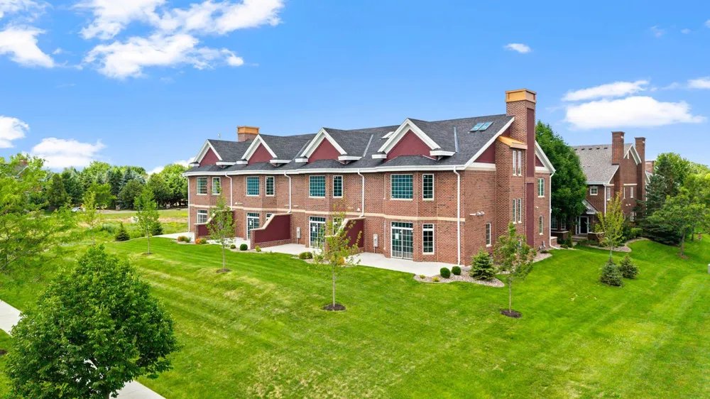 10814 Falling Water Lane #A Woodbury, MN 55129