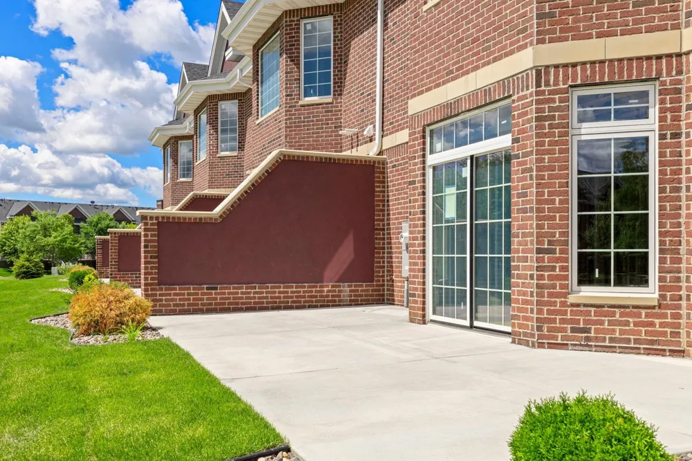 10814 Falling Water Lane #A Woodbury, MN 55129