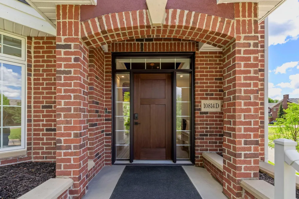 10814 Falling Water Lane #A Woodbury, MN 55129