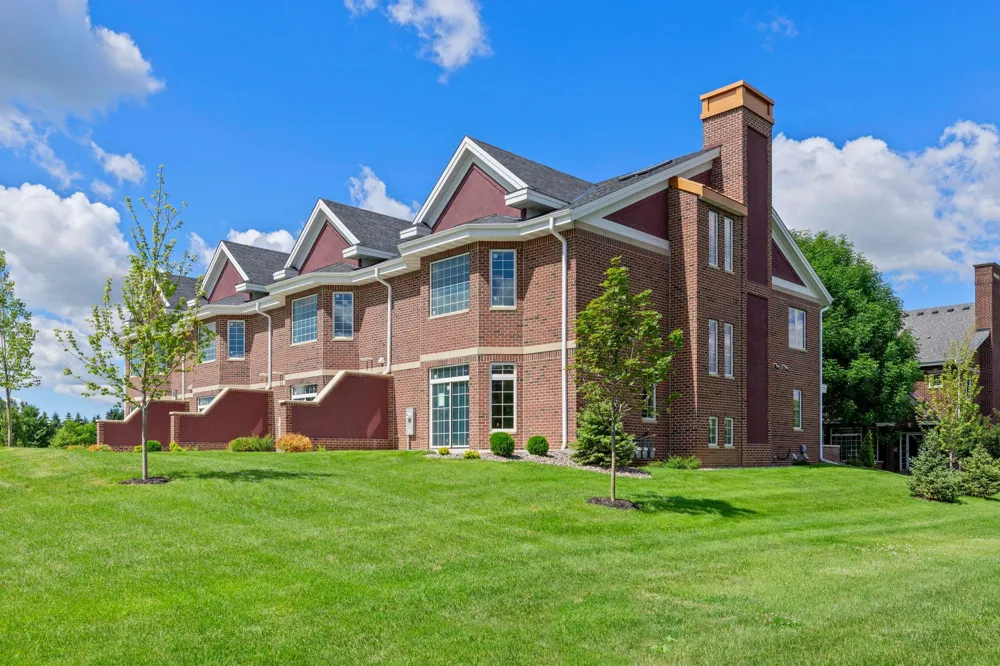 10814 Falling Water Lane #A Woodbury, MN 55129