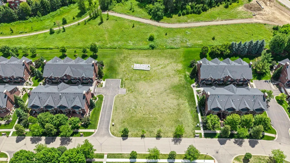 10814 Falling Water Lane #A Woodbury, MN 55129