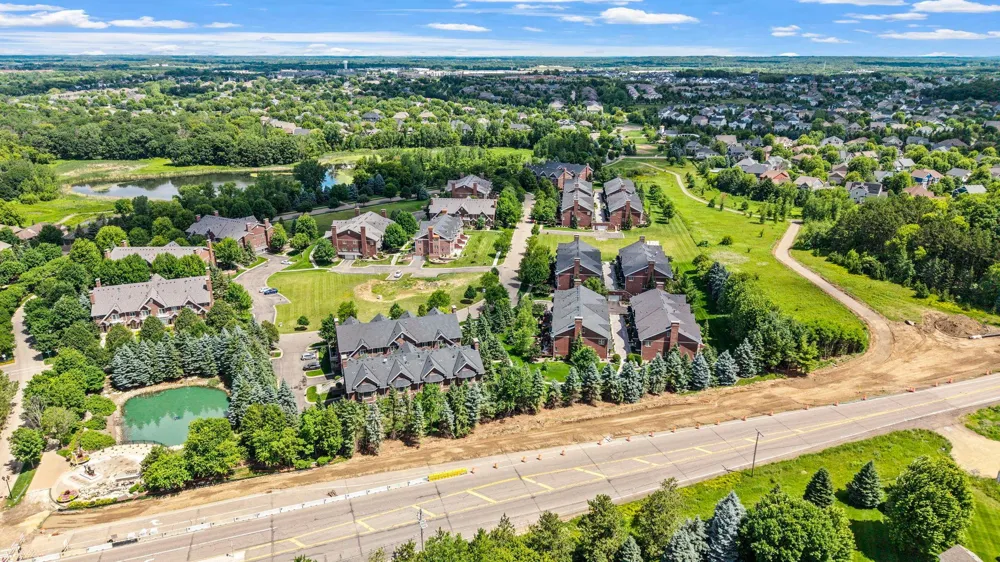 10814 Falling Water Lane #A Woodbury, MN 55129