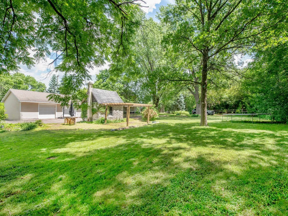 1603 Dodd Road Mendota Heights, MN 55118