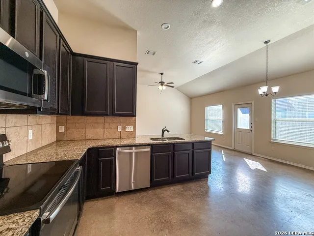 336 Emma New Braunfels, TX 78130