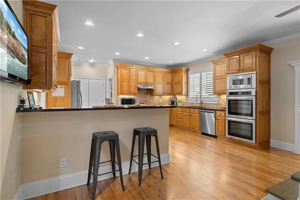 321 River Green Avenue Canton, GA 30114