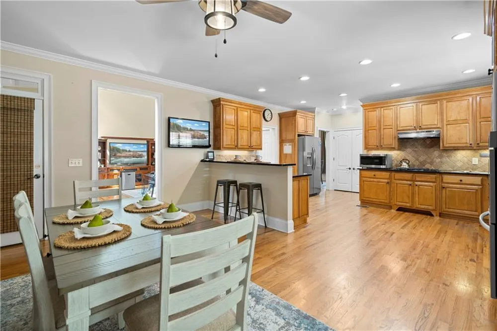321 River Green Avenue Canton, GA 30114
