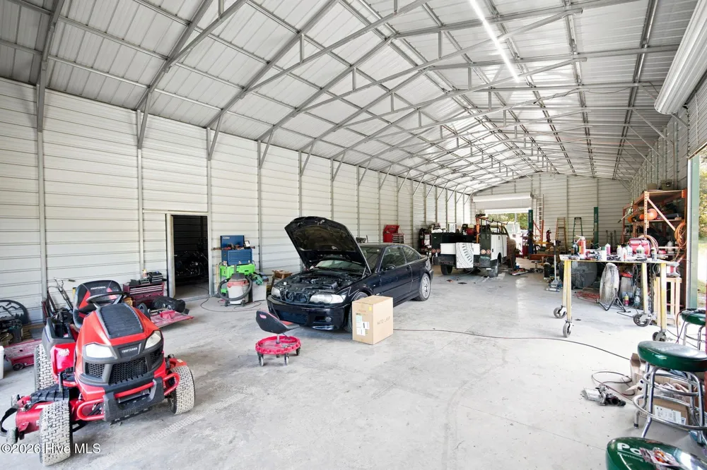 16864 Nc Highway 210 Rocky Point, NC 28457