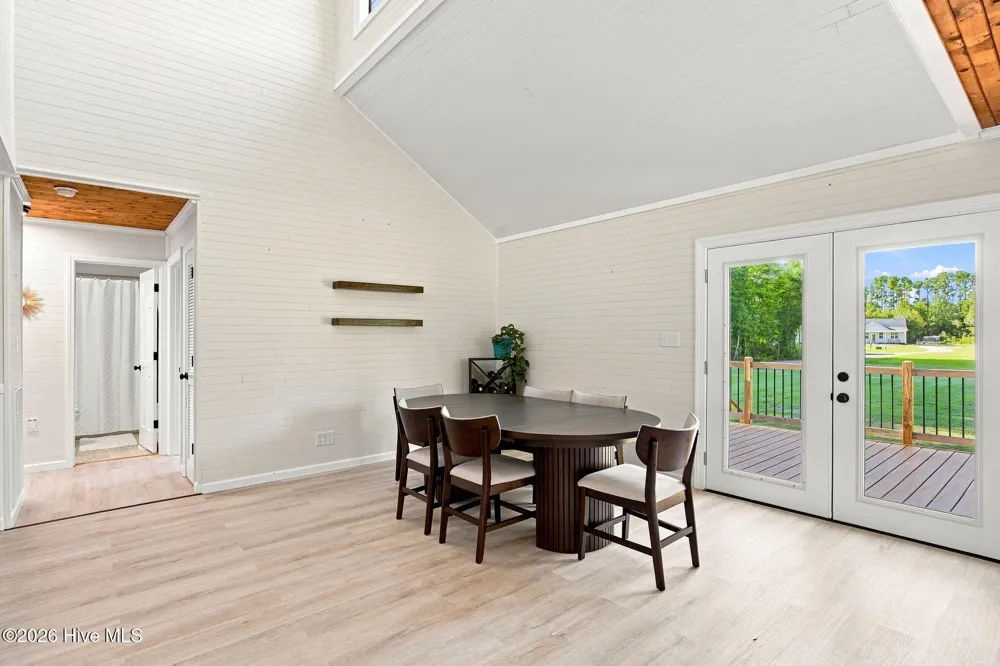 16864 Nc Highway 210 Rocky Point, NC 28457
