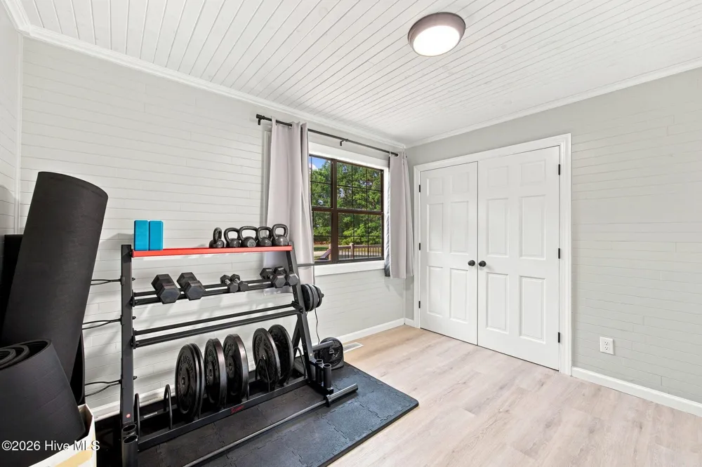 16864 Nc Highway 210 Rocky Point, NC 28457