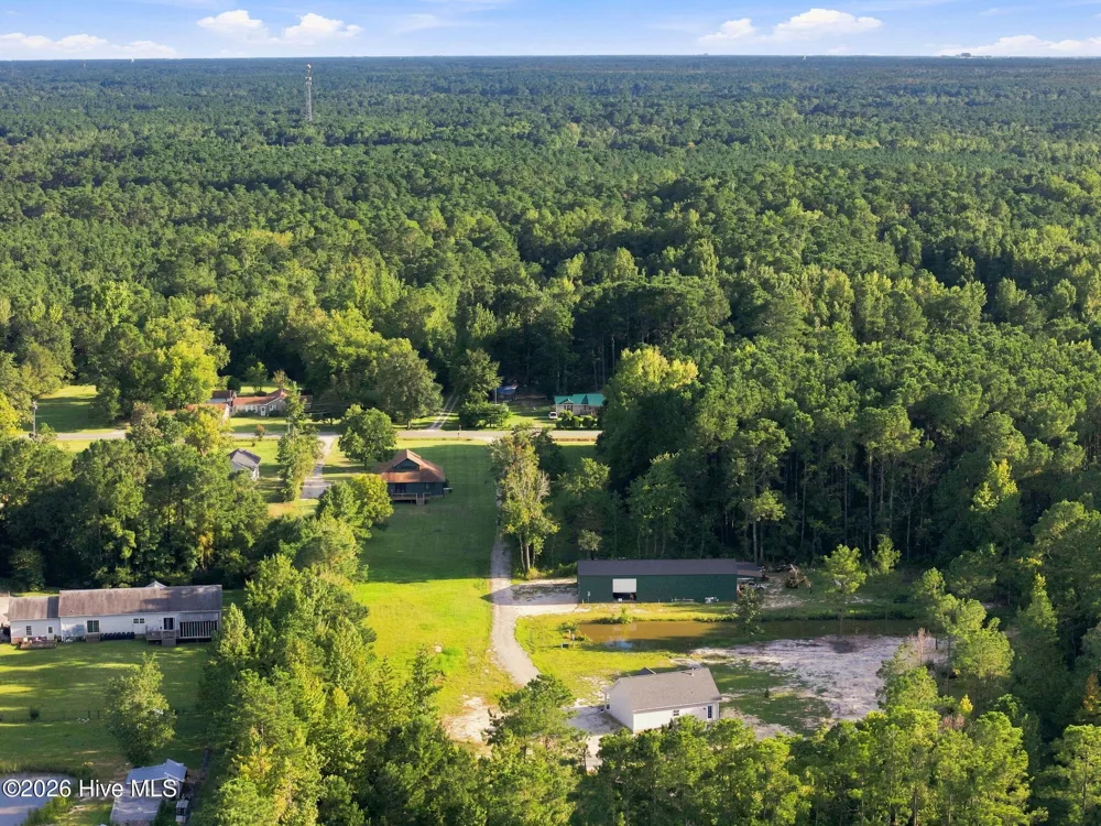 16864 Nc Highway 210 Rocky Point, NC 28457