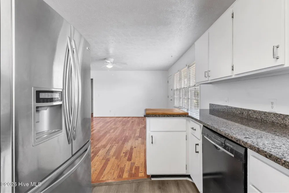 1708 Poplar Street Aberdeen, NC 28315