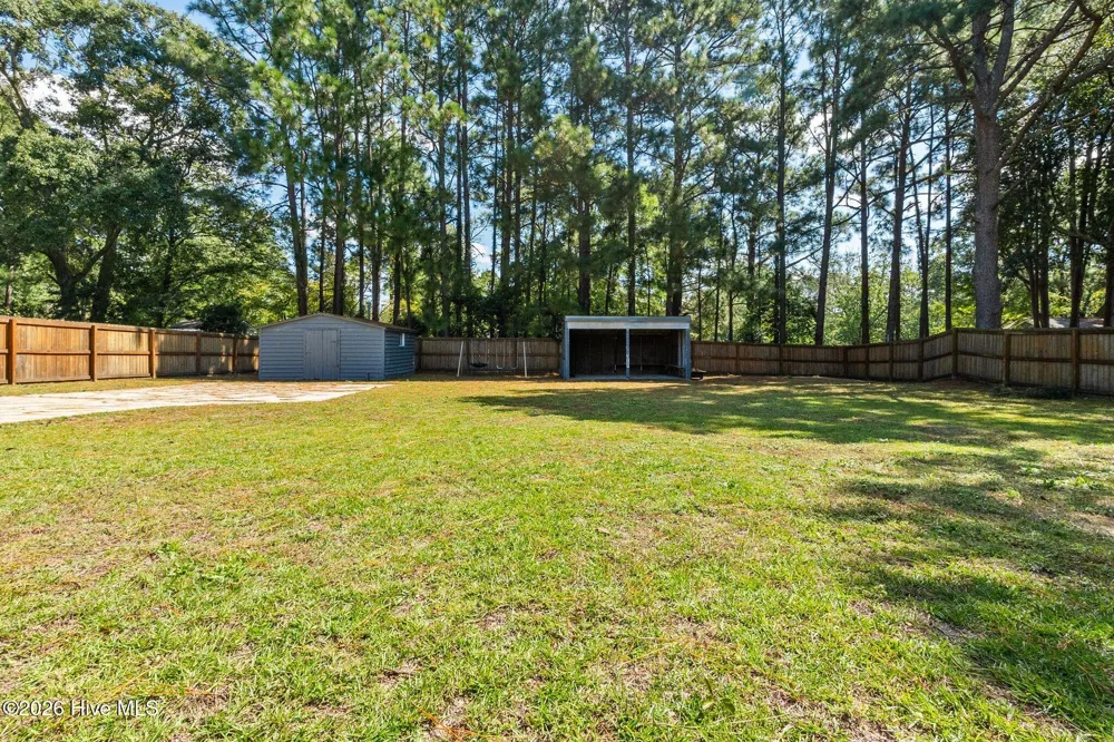 1708 Poplar Street Aberdeen, NC 28315