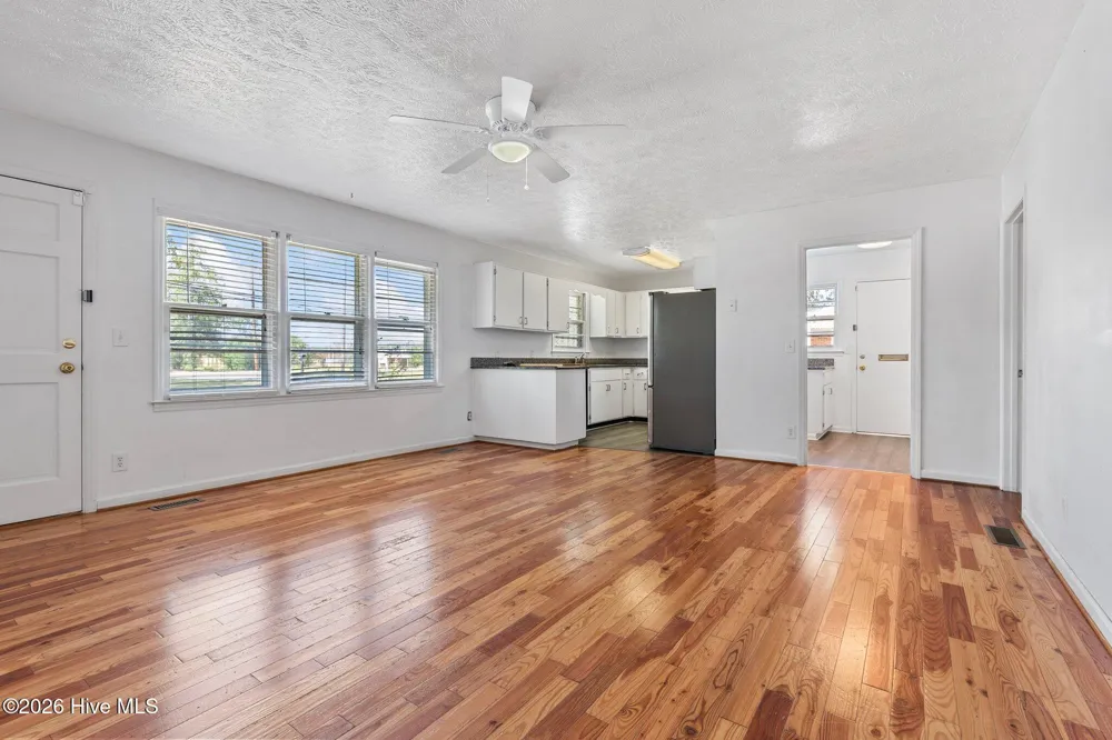 1708 Poplar Street Aberdeen, NC 28315