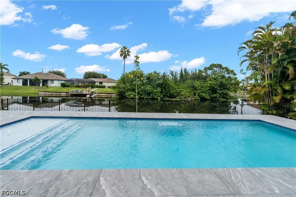 SW 15th Terrace Cape Coral, FL 33991