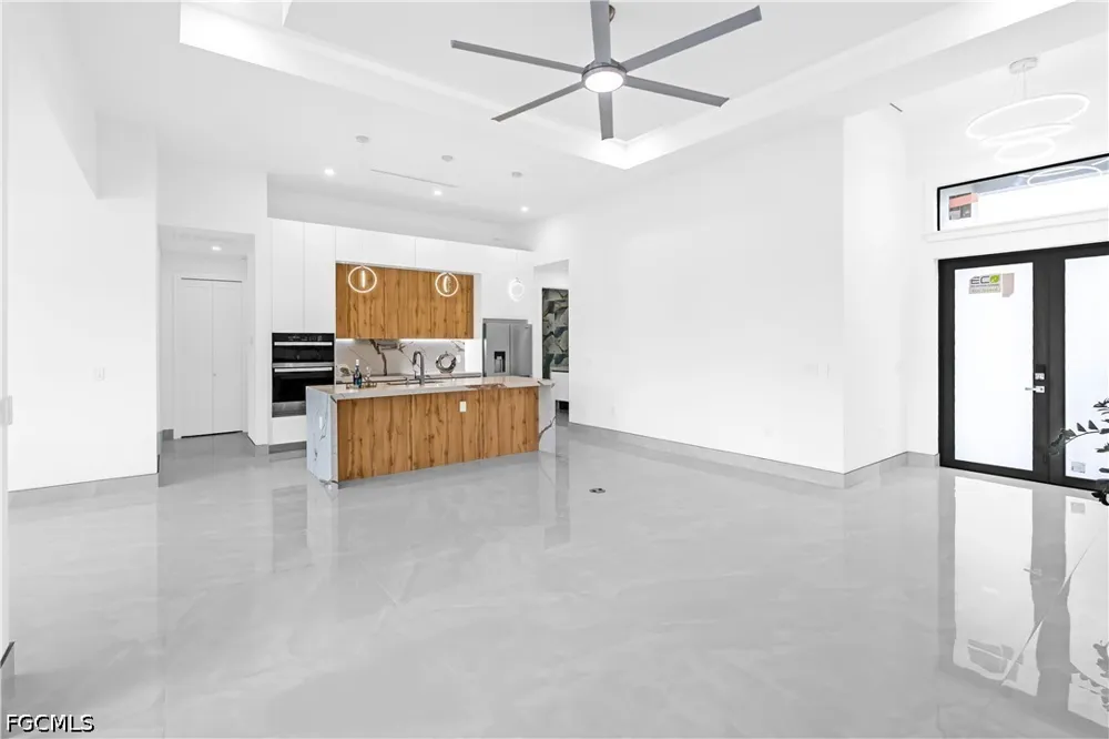 SW 15th Terrace Cape Coral, FL 33991
