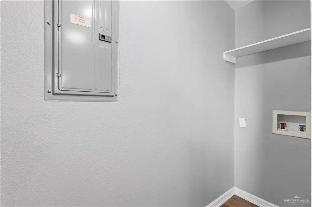 804 W Falcon Avenue Pharr, TX 78577