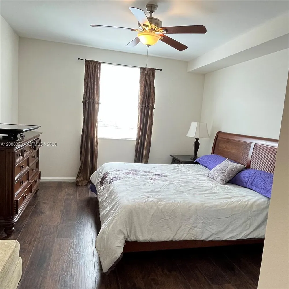 17100 Bay Rd #1906 Sunny Isles Beach, FL 33160