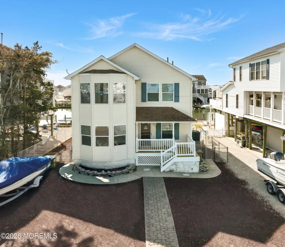 348 Kingfisher Road Tuckerton, NJ 08087