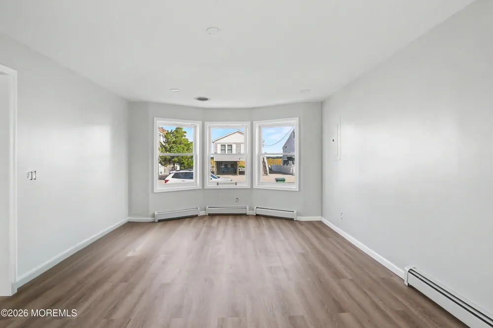 348 Kingfisher Road Tuckerton, NJ 08087