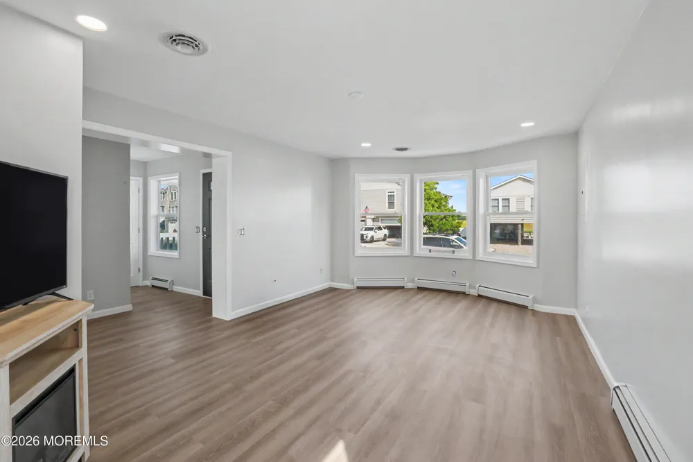 348 Kingfisher Road Tuckerton, NJ 08087