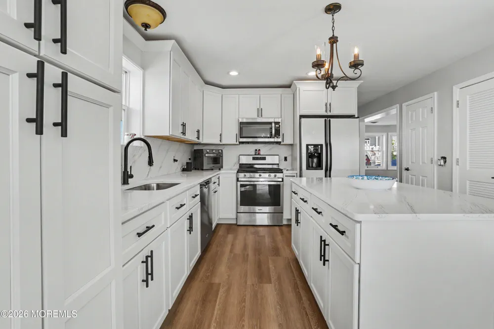348 Kingfisher Road Tuckerton, NJ 08087