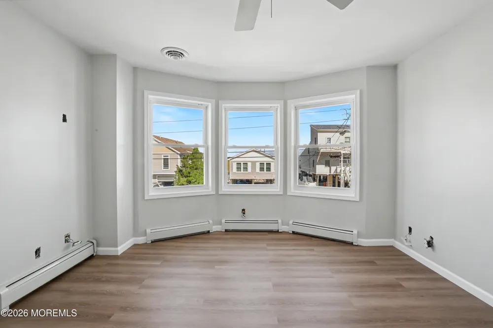 348 Kingfisher Road Tuckerton, NJ 08087