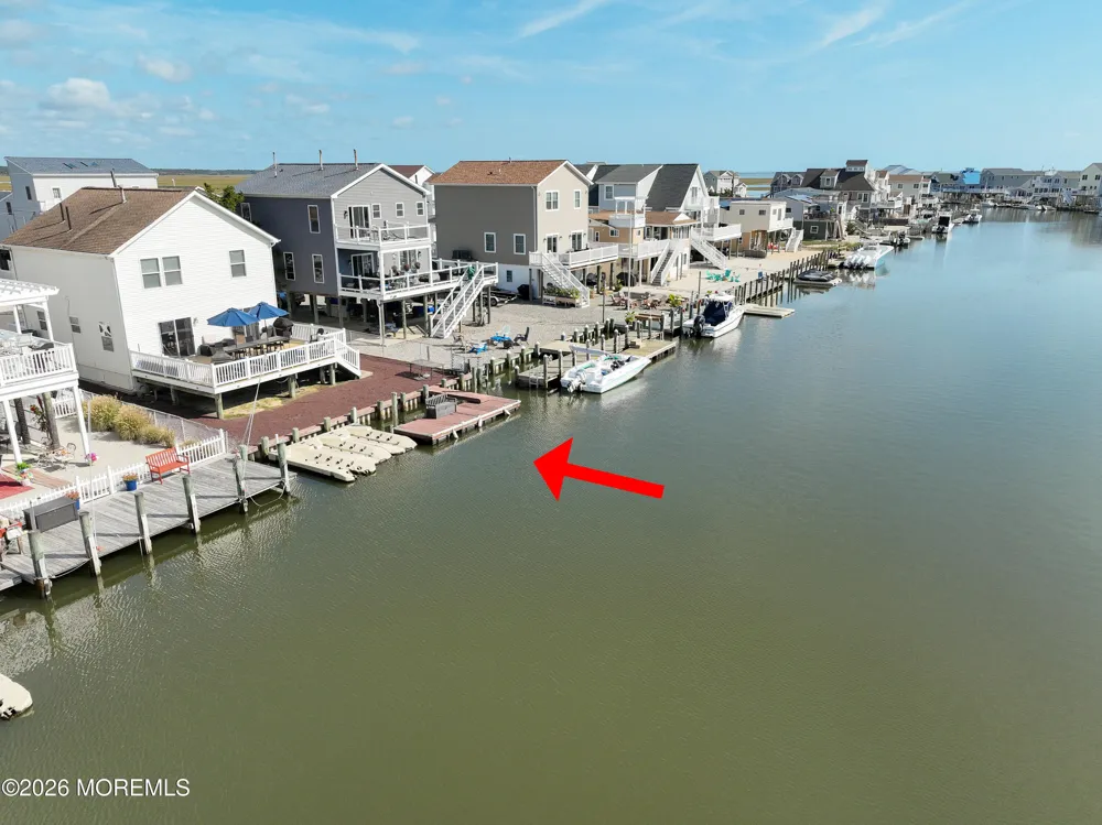 348 Kingfisher Road Tuckerton, NJ 08087