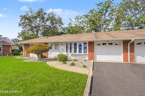 1051 Argyll Circle
