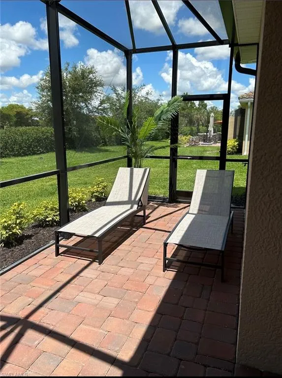 2084 Wellington Street Naples, FL 34120