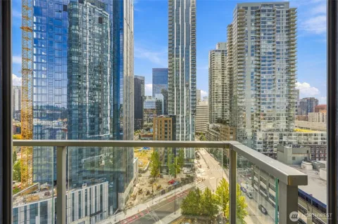 2510 6th Avenue #1403