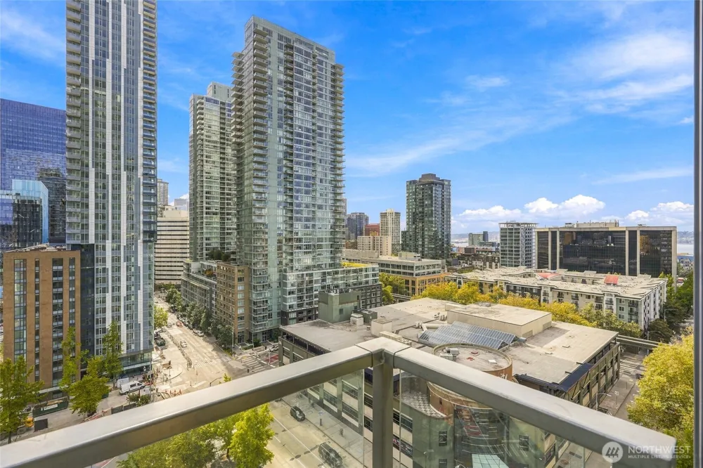 2510 6th Avenue #1403 Seattle, WA 98121