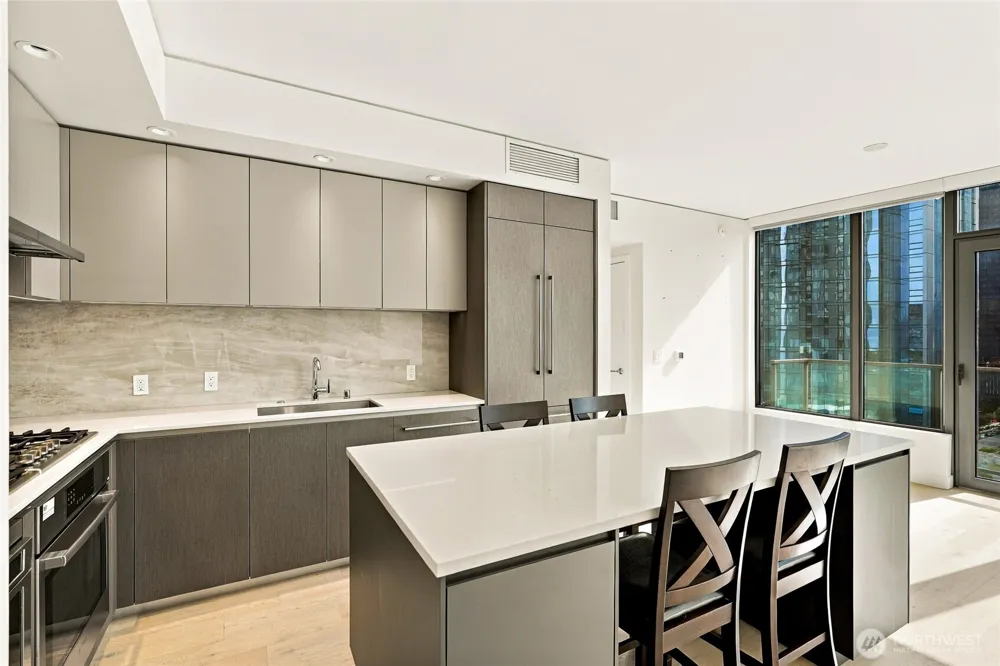 2510 6th Avenue #1403 Seattle, WA 98121